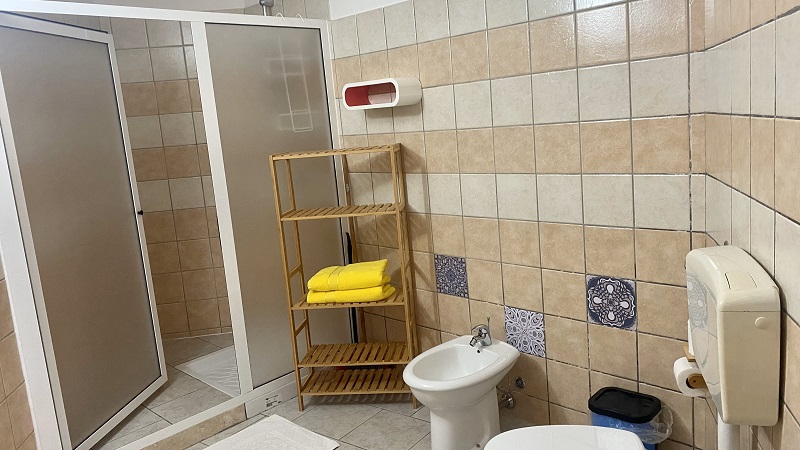 BAGNO3 ARANCIO 23.jpg